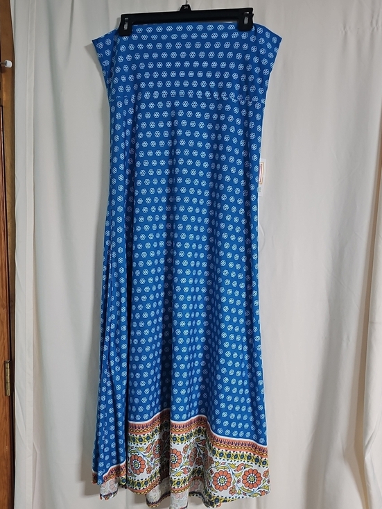 LuLaRoe Dresses & Skirts - Lularoe Blue Printed Maxi Dress with Border Detail